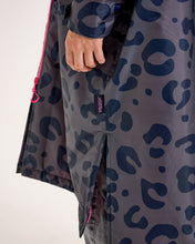 Load image into Gallery viewer, Snuggz Women Original Animal Print Changing Robe