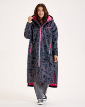 Load image into Gallery viewer, Snuggz Women Original Animal Print Changing Robe