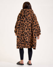 Load image into Gallery viewer, Snuggz Women Lite - Leopard Print Hooded Blanket