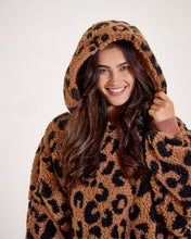 Load image into Gallery viewer, Snuggz Women Lite - Leopard Print Hooded Blanket