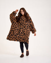 Load image into Gallery viewer, Snuggz Women Lite - Leopard Print Hooded Blanket
