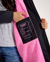 Load image into Gallery viewer, Snuggz Lite Black Changing Robe with Blue or Pink Borg