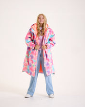 Load image into Gallery viewer, Snuggz Kids Lite Rainbow Star Print Changing Robe