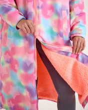 Load image into Gallery viewer, Snuggz Women Lite Rainbow Star Print Changing Robe