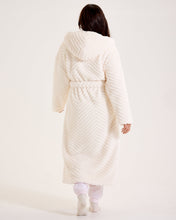 Load image into Gallery viewer, Snuggz Cream Zigzag Borg Sherpa Dressing Gown