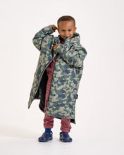 Load image into Gallery viewer, Snuggz Kids Lite Green Camo Changing Robe