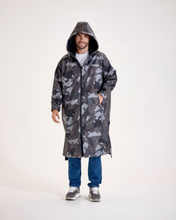 Load image into Gallery viewer, Snuggz Original Men Grey Camo Changing Robe