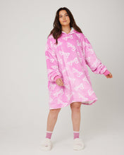 Load image into Gallery viewer, Snuggz Adult Original Barbie™ Hooded Blanket