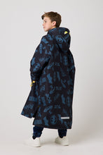 Load image into Gallery viewer, Snuggz Original Boys Batman Changing Robe