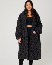 Load image into Gallery viewer, Snuggz Women Charcoal Animal Dressing Gown