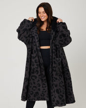 Load image into Gallery viewer, Snuggz Women Charcoal Animal Dressing Gown