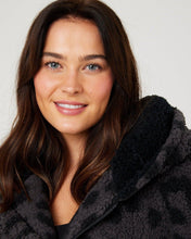 Load image into Gallery viewer, Snuggz Women Charcoal Animal Dressing Gown