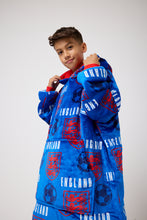 Load image into Gallery viewer, Snuggz Original Kids England Football Hooded Blanket