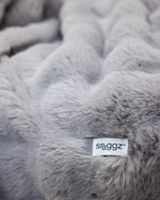 Load image into Gallery viewer, Snuggz Grey Faux Fur Blanket
