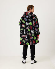 Load image into Gallery viewer, Snuggz Original Kids Marvel Hooded Blanket