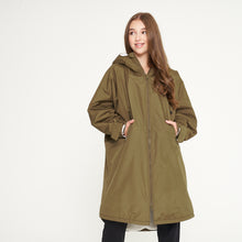 Load image into Gallery viewer, Snuggz Kids Khaki Changing Robe Parka