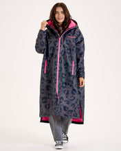 Load image into Gallery viewer, Snuggz Women Original Animal Print Changing Robe
