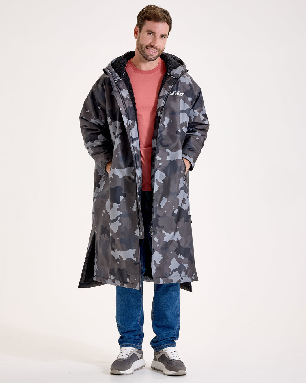 Snuggz Men Grey Camo Changing Robe