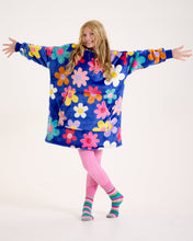Load image into Gallery viewer, Snuggz Kids Original Blue Flower Power Hooded Blanket
