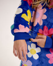 Load image into Gallery viewer, Snuggz Kids Original Blue Flower Power Hooded Blanket
