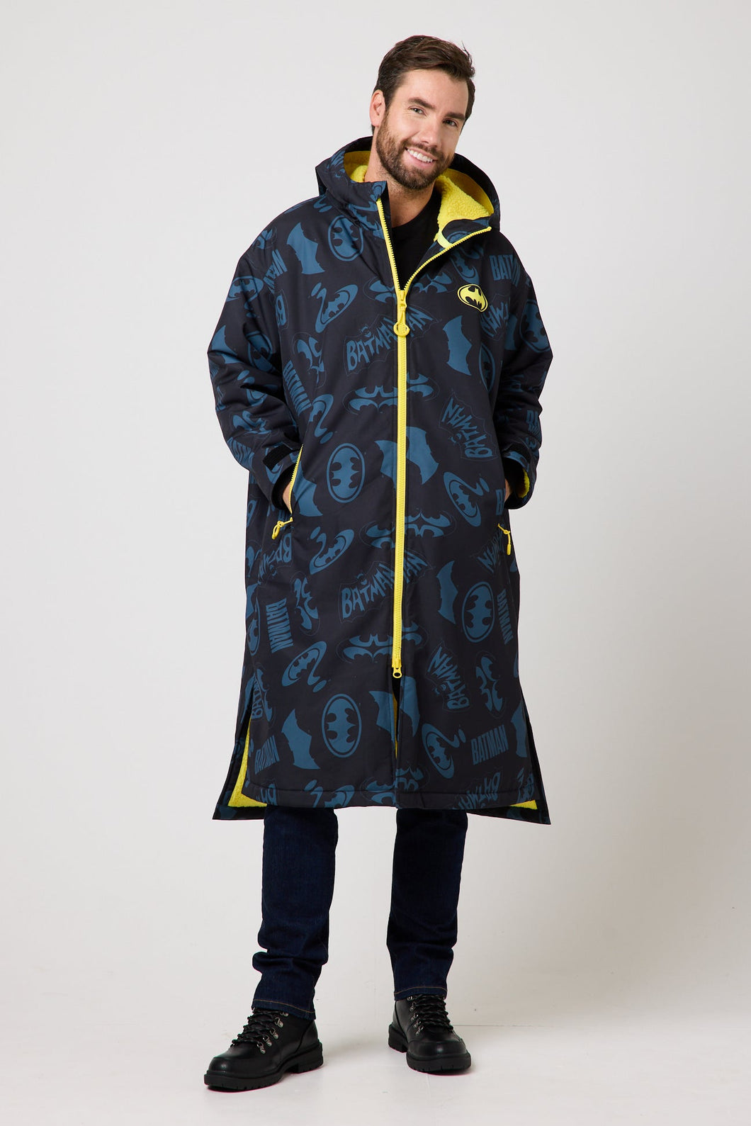 Snuggz Original Mens Batman Changing Robe