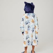 Load image into Gallery viewer, Bluey Snuggz Lite Hooded Blanket for Kids
