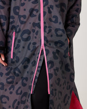 Load image into Gallery viewer, Snuggz Charcoal Adult Changing Robe - Various Colours Available
