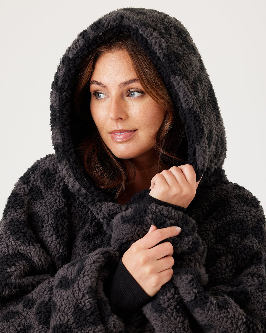 Snuggz Women Lite - Charcoal Animal Hooded Blanket