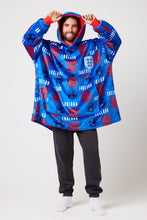 Load image into Gallery viewer, Snuggz Original Kids England Football Hooded Blanket
