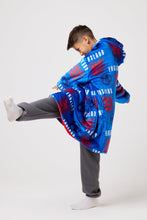 Load image into Gallery viewer, Snuggz Original Kids England Football Hooded Blanket
