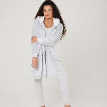 Load image into Gallery viewer, Snuggz Frosted Grey Adult Dressing Gown
