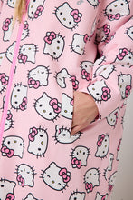 Load image into Gallery viewer, Snuggz Lite Girls Hello Kitty Changing Robe
