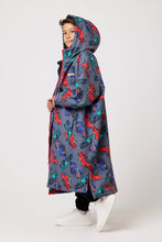 Load image into Gallery viewer, Snuggz Lite Boys Hot Wheels Changing Robe
