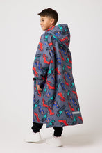 Load image into Gallery viewer, Snuggz Lite Boys Hot Wheels Changing Robe
