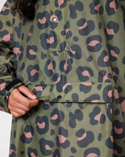 Load image into Gallery viewer, Snuggz Adult Khaki Leopard Print Raincoat
