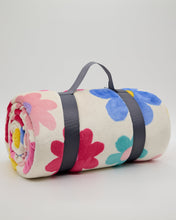 Load image into Gallery viewer, Snuggz Flower Power Cosy Throw Blanket
