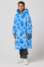Load image into Gallery viewer, Snuggz Original Kids Manchester City Hooded Blanket
