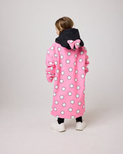 Load image into Gallery viewer, Snuggz Original Women Minnie Mouse Changing Robe
