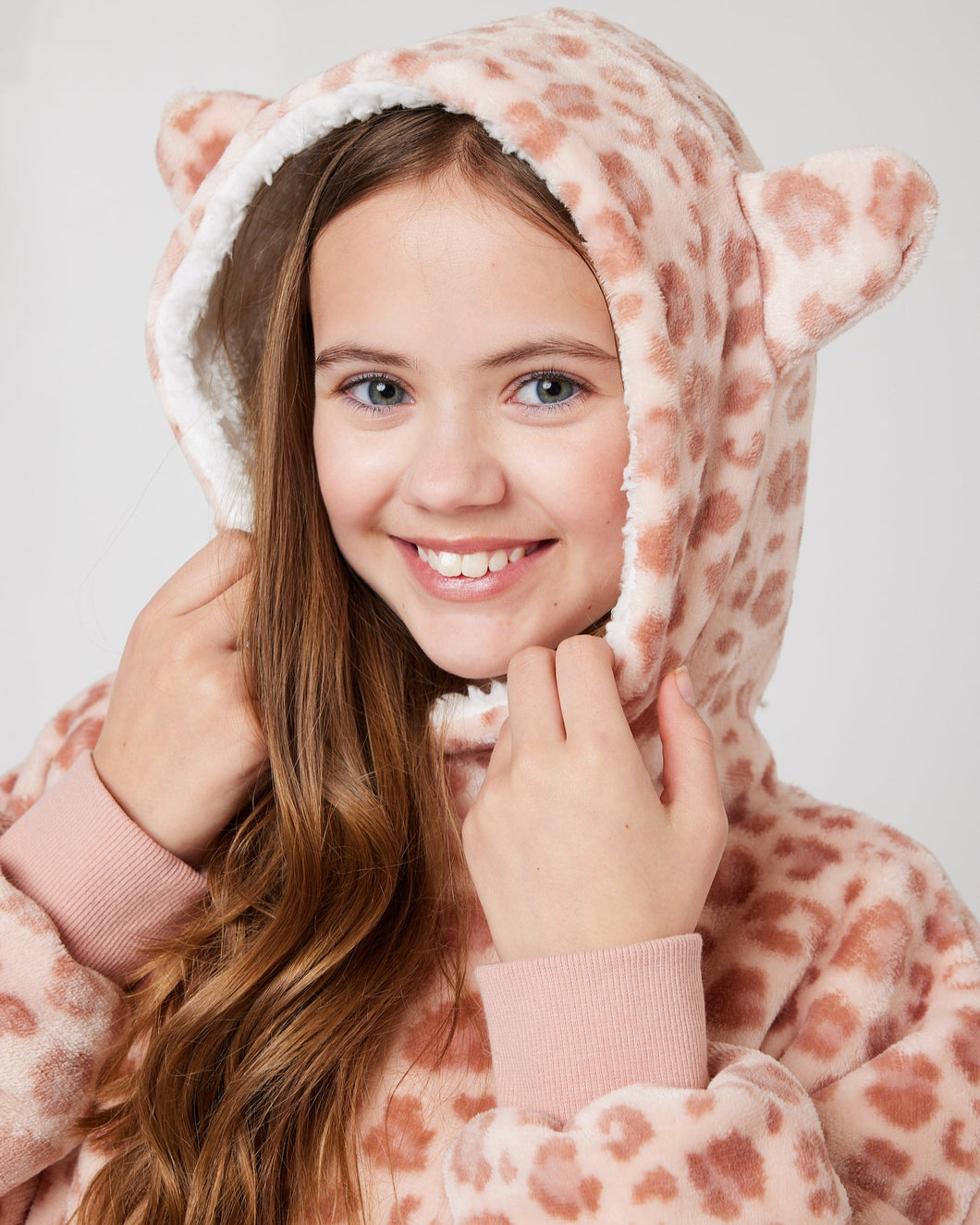 Snuggz Original - Giraffe Hooded Blanket for Kids