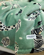 Load image into Gallery viewer, Snuggz Safari Cosy Throw Blanket
