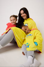 Load image into Gallery viewer, Snuggz Kids SpongeBob Reversible Hoodie Blanket
