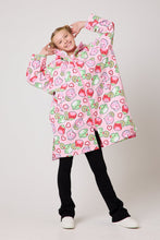 Load image into Gallery viewer, Snuggz Lite Girls Squishmallows Changing Robe
