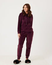 Load image into Gallery viewer, Snuggz Mulberry Velour Loungewear Set
